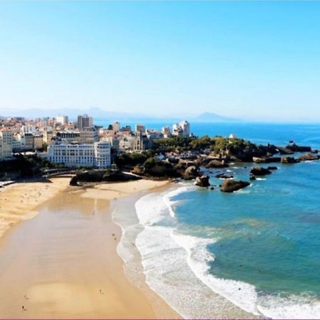 Studio Front De Mer Avec Piscine Et Balcon A Biarritz - Fr-1-3-412 Exteriör bild